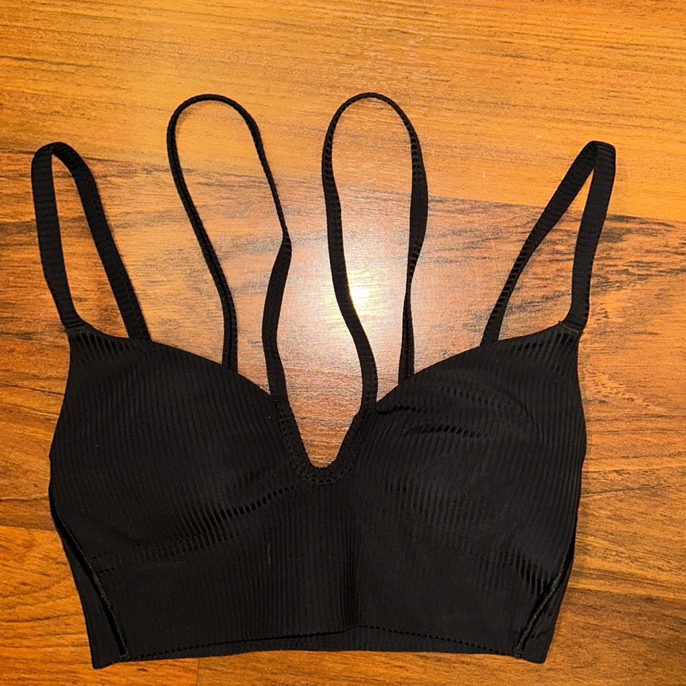 Lululemon ribbed bra